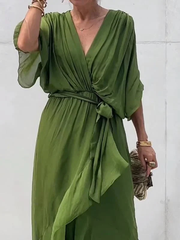 Luisa – Grünes Chiffonkleid mit V-Ausschnitt